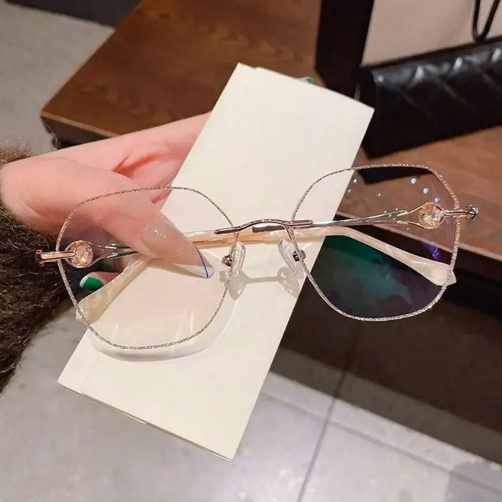 Ruby Multifocal Glasses - Last Units - Image 7