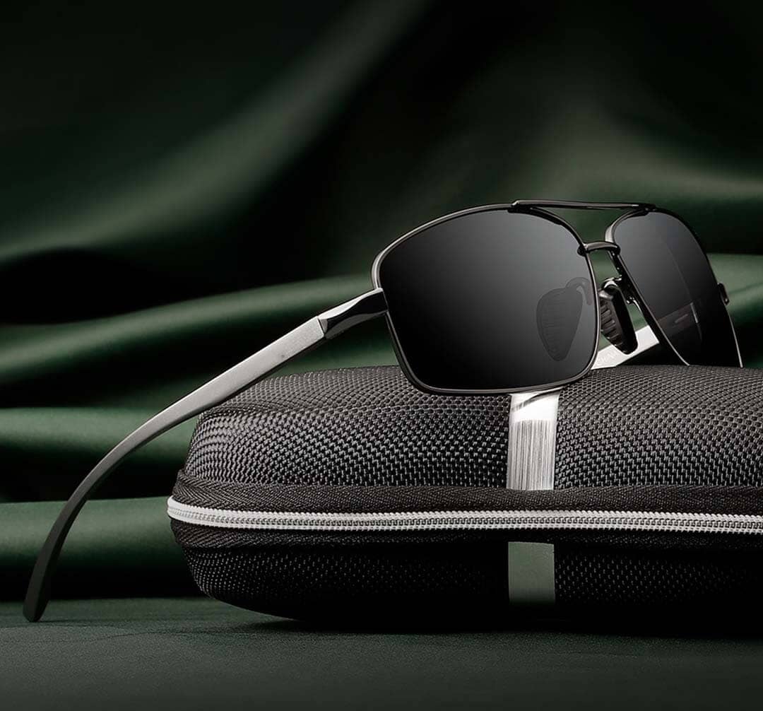 Sunglasses - Classic - Image 3