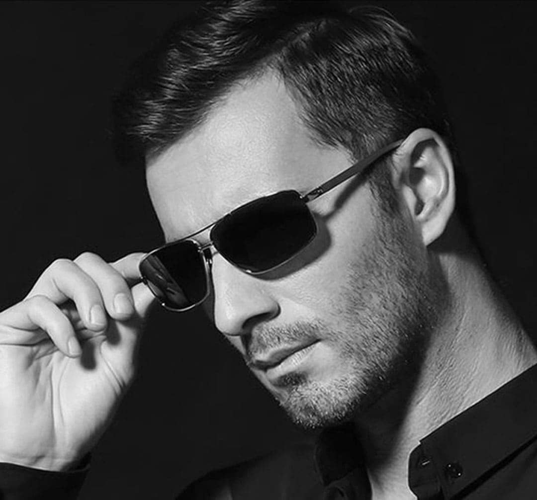 Sunglasses - Classic - Image 5