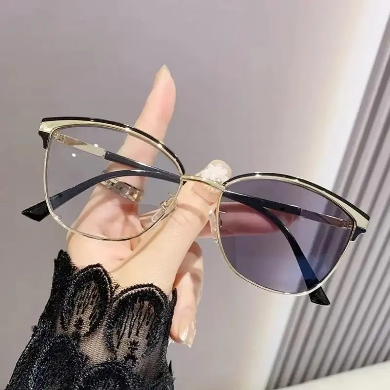 Vivian Glasses - Photochromic (Darkens in the Sun) - Image 3